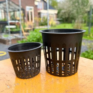 Airpots