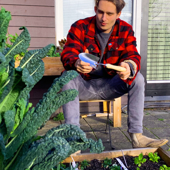 Plant labels, trowel & rake