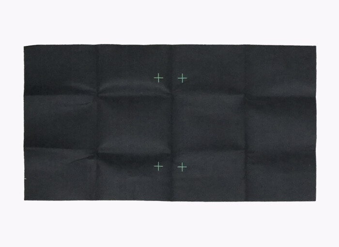 Root barrier fabric, 8 squares